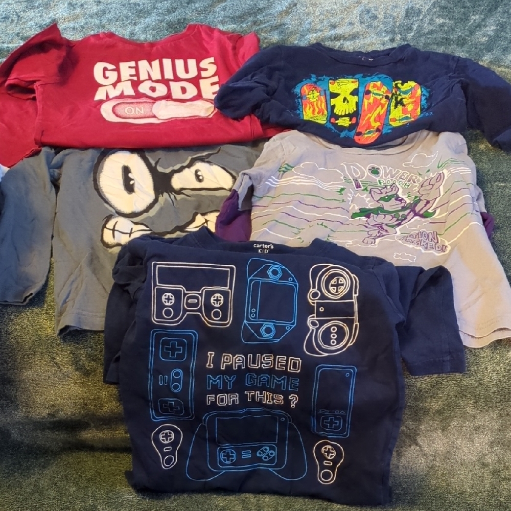 Boys long sleeve Tees - Lot Of 5